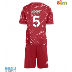 Billiga Liverpool Jeremy Jacquet #5 Hemmatröja Barn 2026-27 Kortärmad (+ Korta byxor)